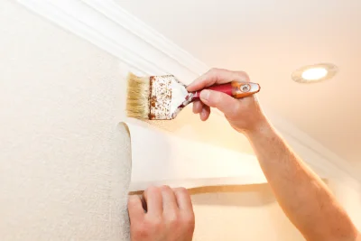 Pose de papier peint à Cagnoncles — revêtements muraux et toiles de verre
